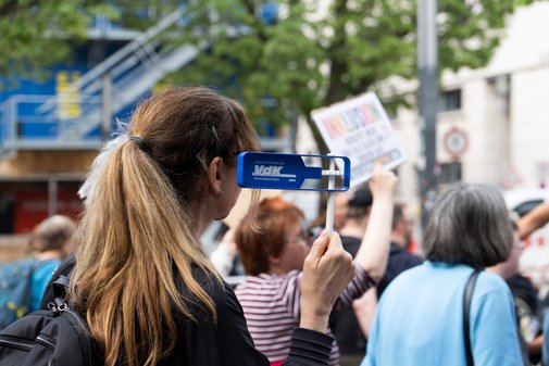 VdK-Teilnehmende auf der Demo