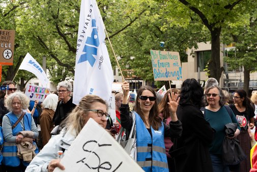 VdK-Teilnehmende auf der Demo
