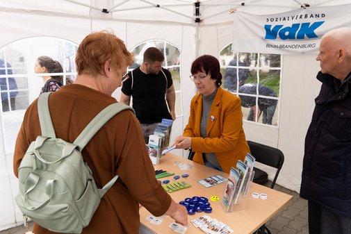 VdK Infostand beim Roten Rathaus