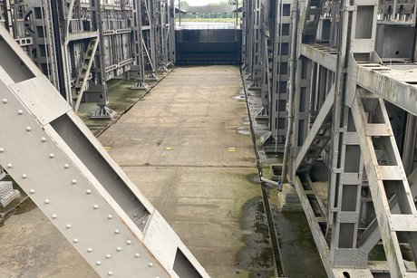 Altes Schiffshebewerk .