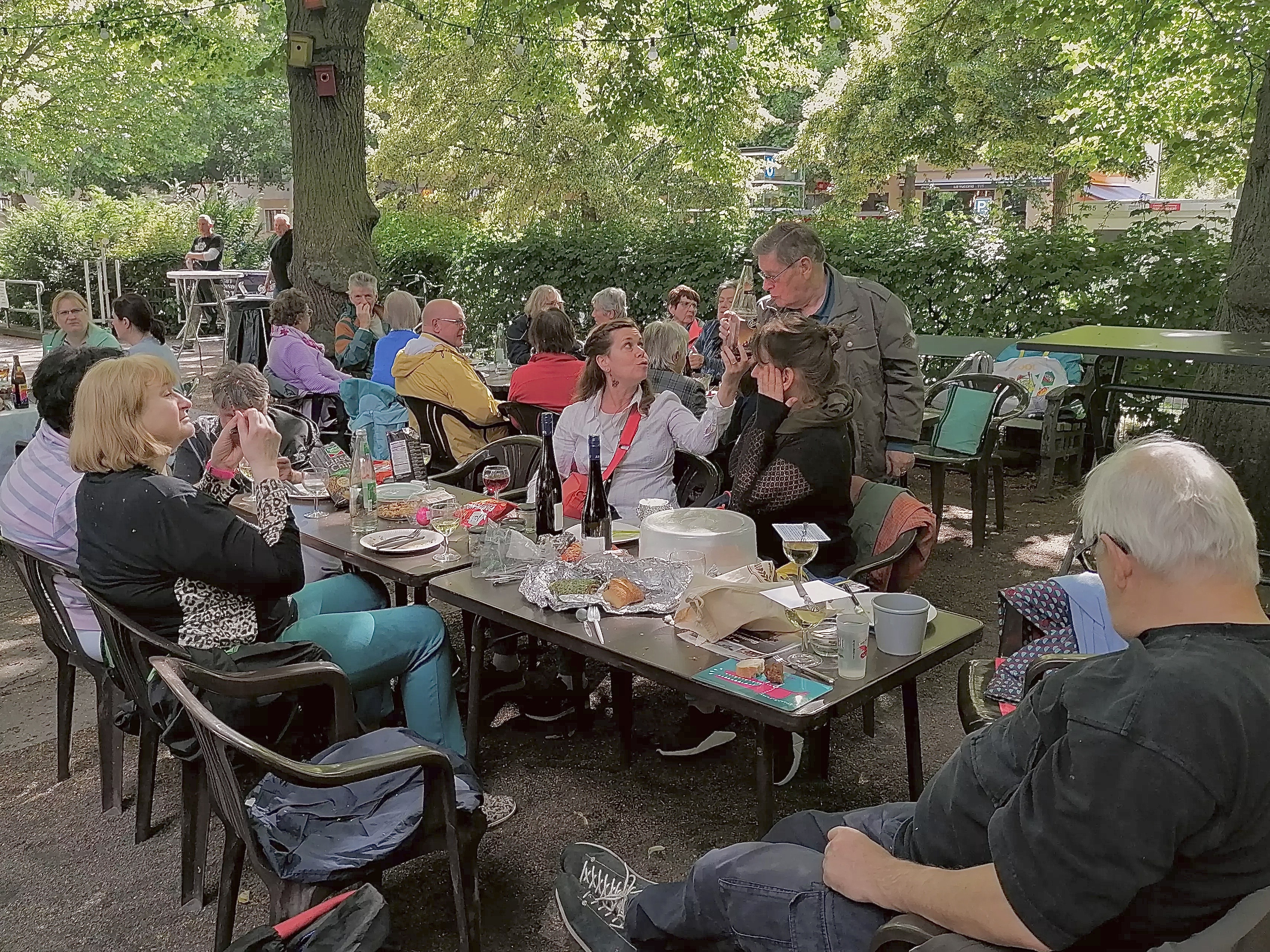 VdK Mitglieder beim Picknick