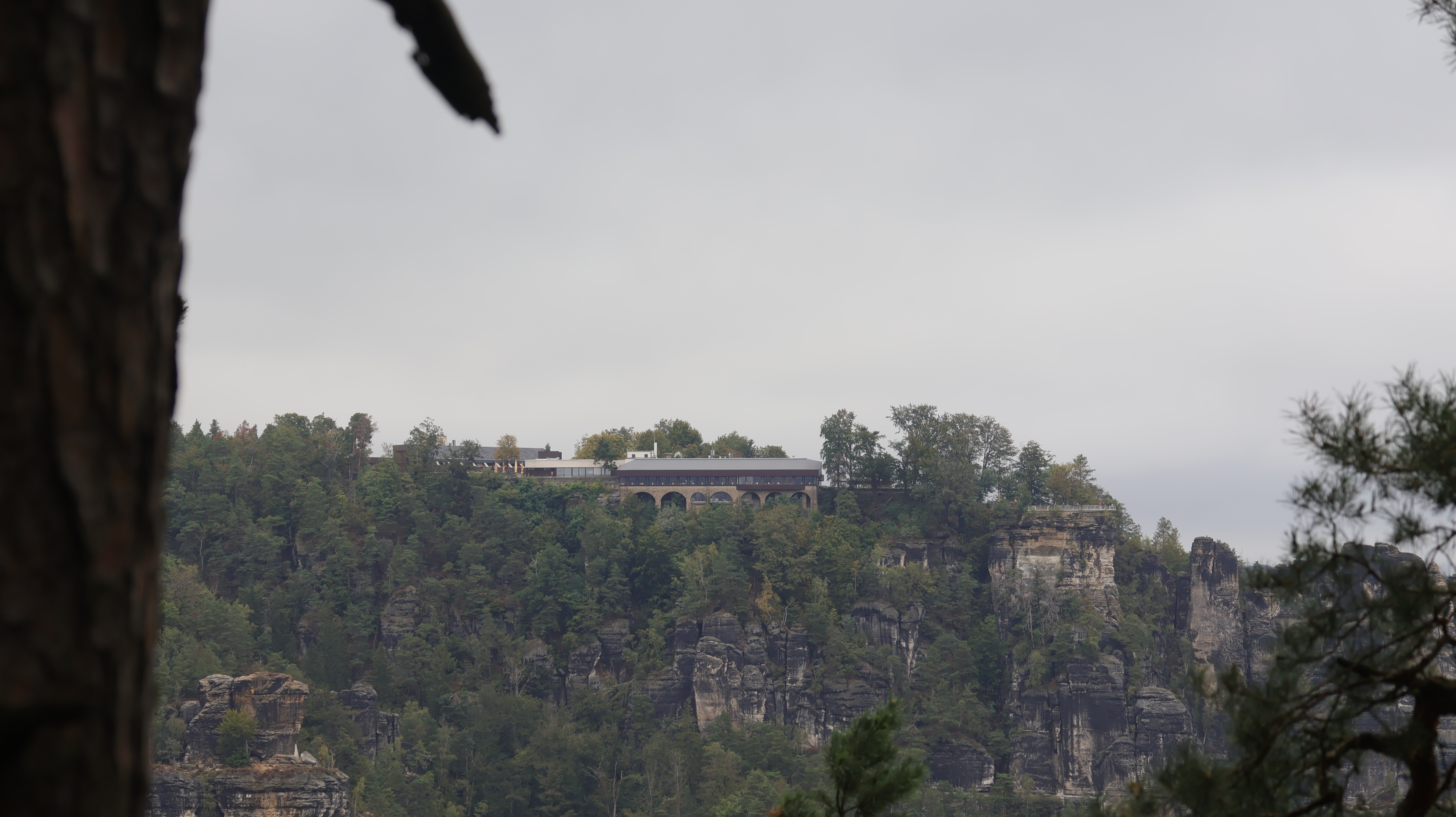 Blick auf das Basteihotel Blick auf das Basteihotel